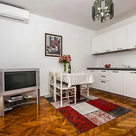 Apartmán Centener *