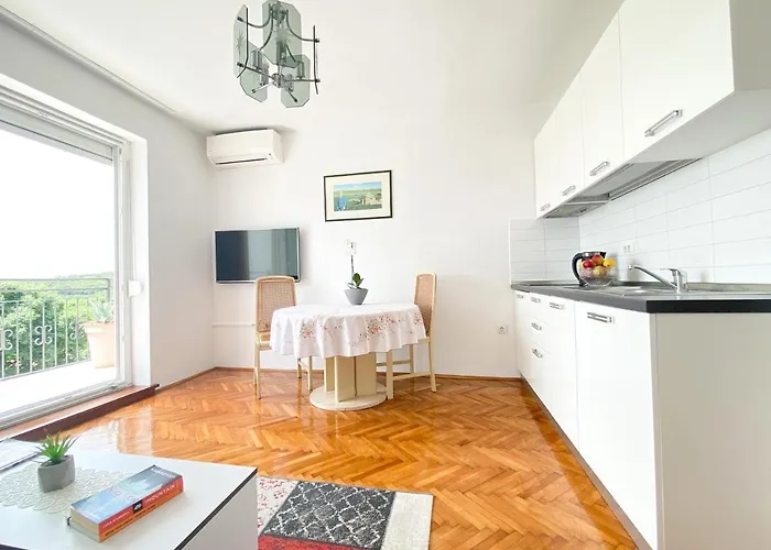 Centener Apartament *