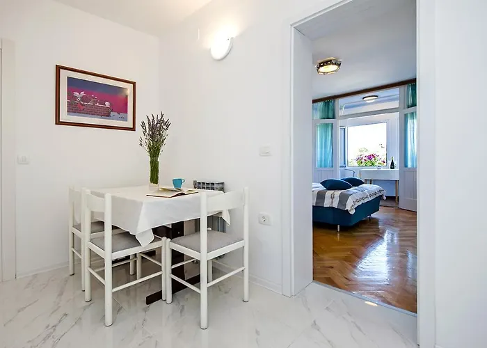 Apartman Centener *